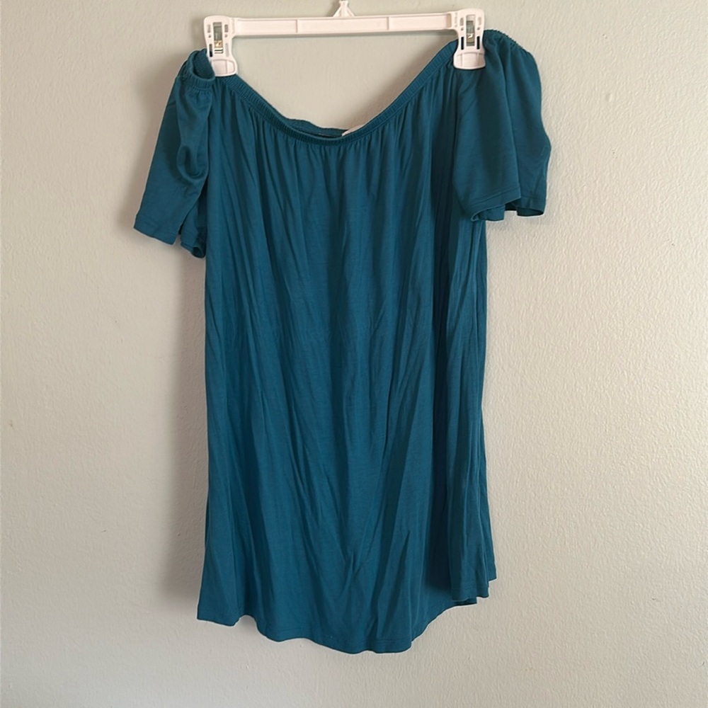 Old Navy off the shoulder top